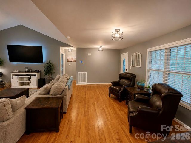 5700 Aspiran Drive, Catawba, NC 28609