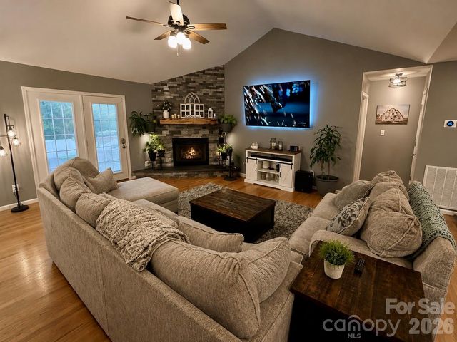 5700 Aspiran Drive, Catawba, NC 28609