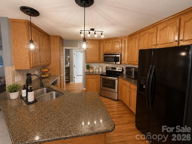 5700 Aspiran Drive, Catawba, NC 28609