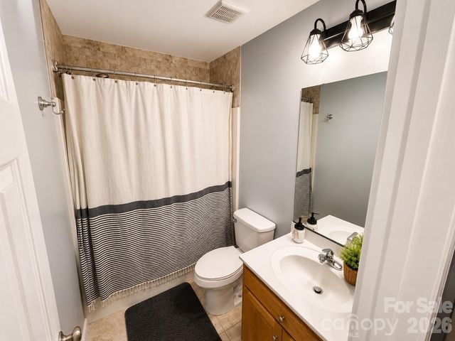 5700 Aspiran Drive, Catawba, NC 28609