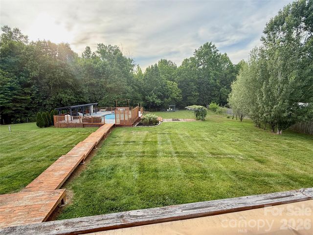 5700 Aspiran Drive, Catawba, NC 28609