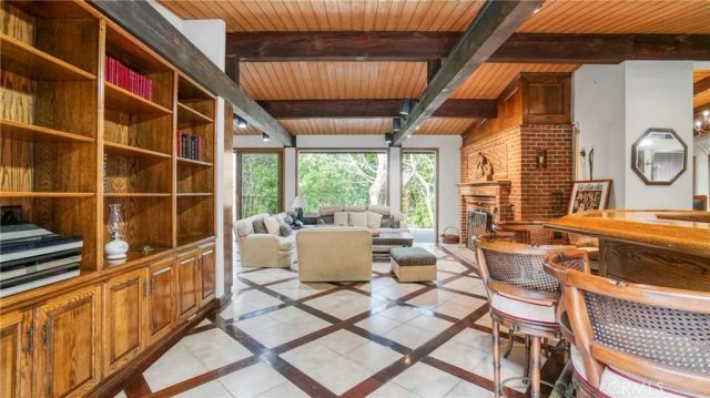 6377 Via Escondido, Malibu, CA 90265