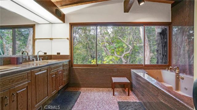 6377 Via Escondido, Malibu, CA 90265