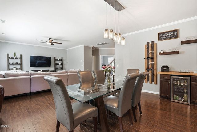 4304 Auburn Hills Drive, Raleigh, NC 27616