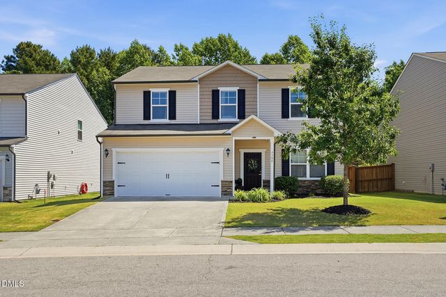 4304 Auburn Hills Drive, Raleigh, NC 27616