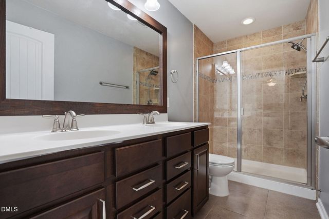 4304 Auburn Hills Drive, Raleigh, NC 27616