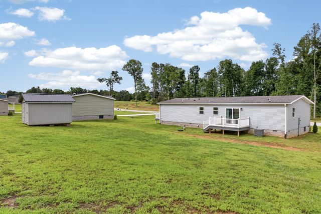 1700 Anna Maria Ln, Cookeville, TN 38501