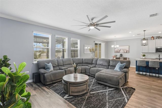 10808 WHITLAND GROVE DRIVE, Riverview, FL 33578