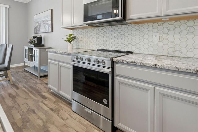10808 WHITLAND GROVE DRIVE, Riverview, FL 33578
