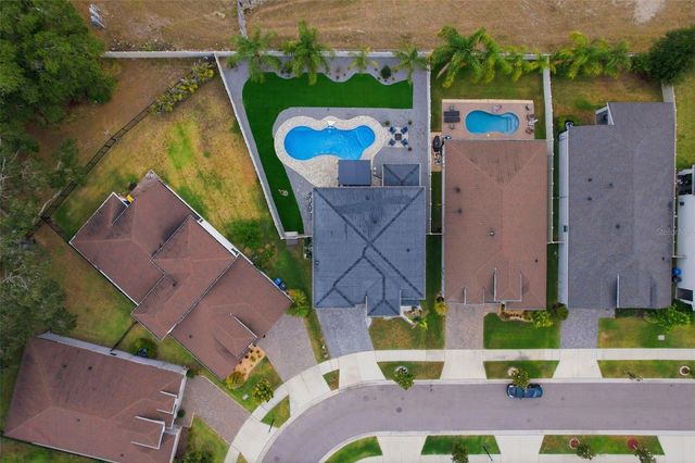 10808 WHITLAND GROVE DRIVE, Riverview, FL 33578