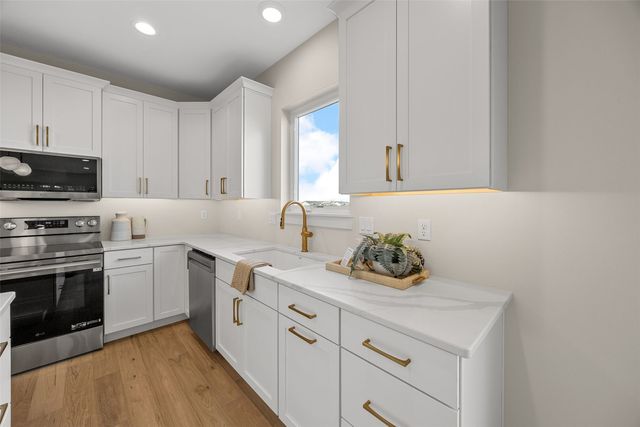 3456 Quartz Drive, Marion, IA 52302