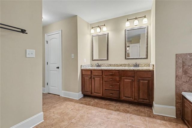 106 Waterlace Way, Fayetteville, GA 30215