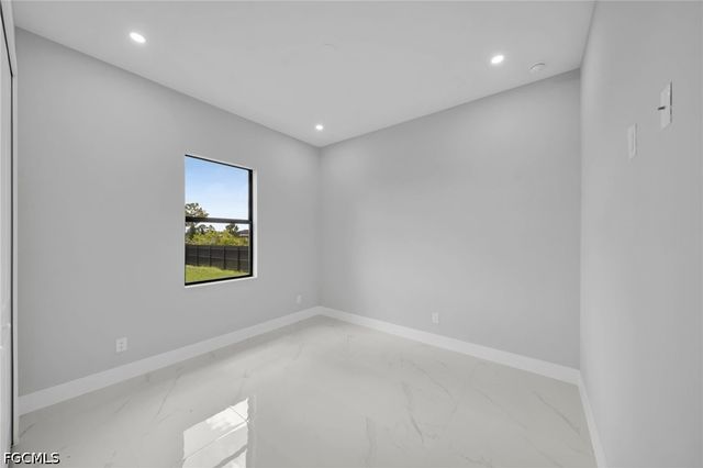 136 Pageant ST, Lehigh Acres, FL 33974