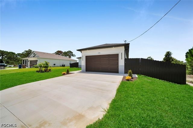 136 Pageant ST, Lehigh Acres, FL 33974