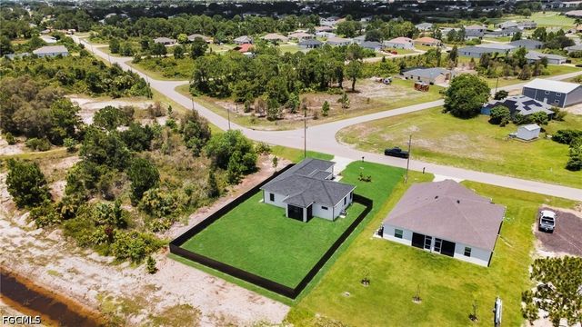 136 Pageant ST, Lehigh Acres, FL 33974