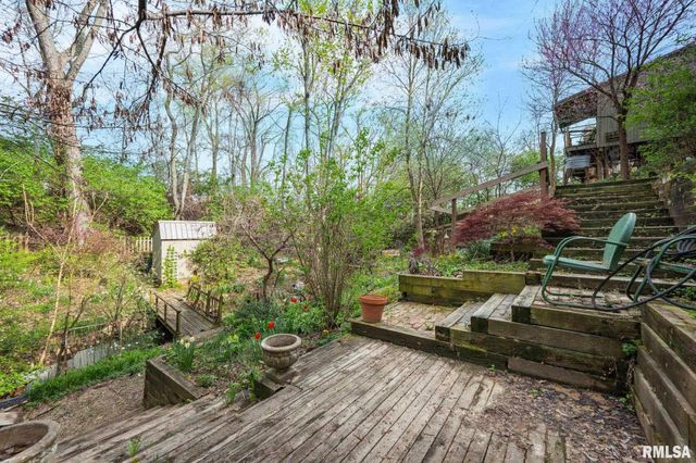 2314 SKYWAY Road, Bartonville, IL 61607