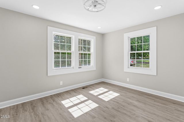 110 W Rockway Street, Durham, NC 27704
