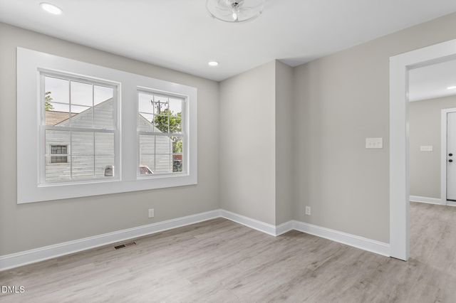 110 W Rockway Street, Durham, NC 27704
