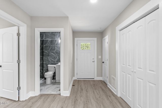110 W Rockway Street, Durham, NC 27704
