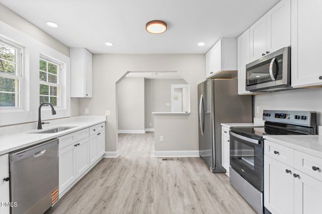 110 W Rockway Street, Durham, NC 27704