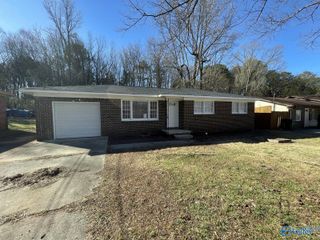 4708 Lumary Drive, Huntsville, AL 35810