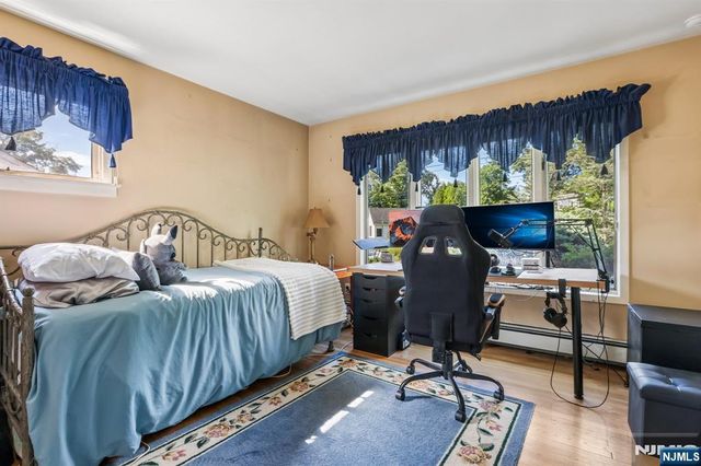 998 Washington Avenue, Ho-ho-kus, NJ 07423