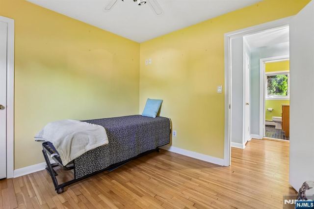 998 Washington Avenue, Ho-ho-kus, NJ 07423