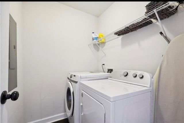 912 Ira Street SW, Atlanta, GA 30310