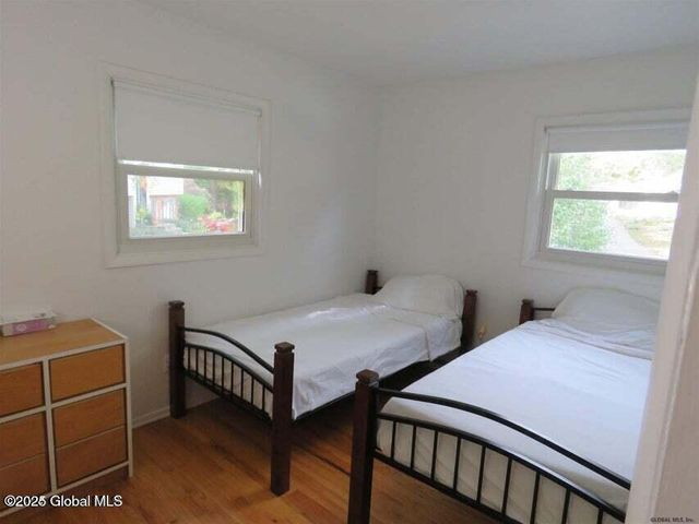 212 Deerfield Court, Voorheesville, NY 12186