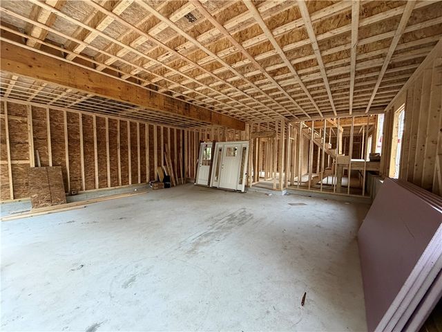 335 Hopkins Hollow Road, Coventry, RI 02827