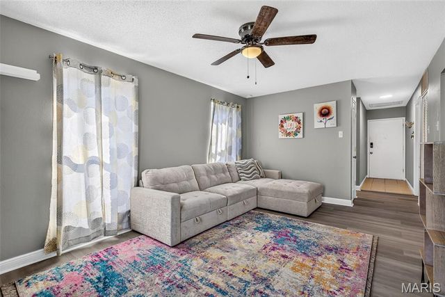 11914 Gravois Road 7, St Louis, MO 63127