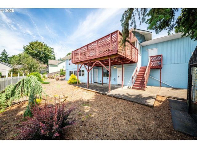 80 SUMMIT Dr, Kalama, WA 98625