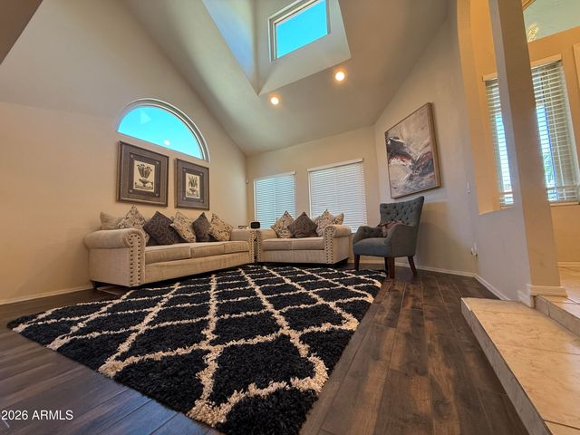 9016 E Sahuaro Drive, Scottsdale, AZ 85260