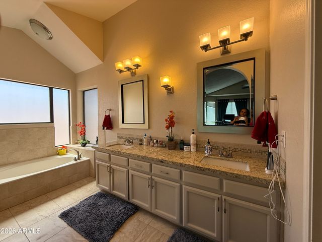 9016 E Sahuaro Drive, Scottsdale, AZ 85260