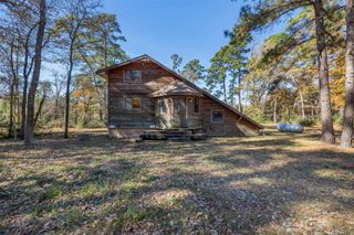 10845 Deer Ridge Road, Bedias, TX 77831