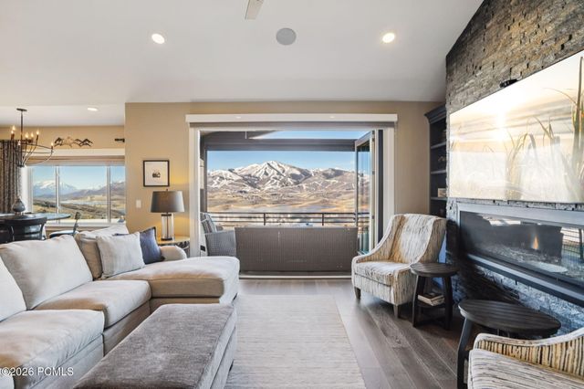 11125 N Shoreline Drive, Hideout, UT 84036