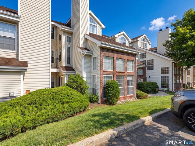 84 Carriage Crossing Lane 84, Middletown, CT 06457