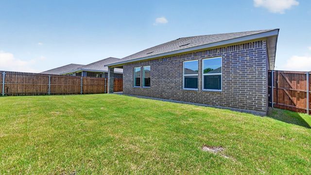 4117 Olivia Lane, Sanger, TX 76266