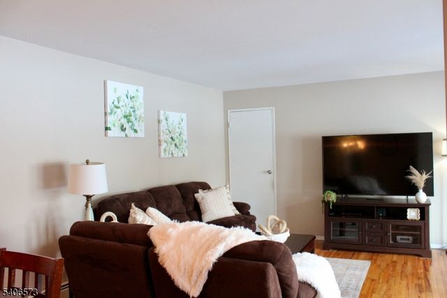 538 Andria Ave 287, Hillsborough Twp., NJ 08844