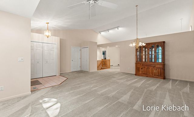 11940 Lakeshore Avenue, Grand Haven, MI 49417