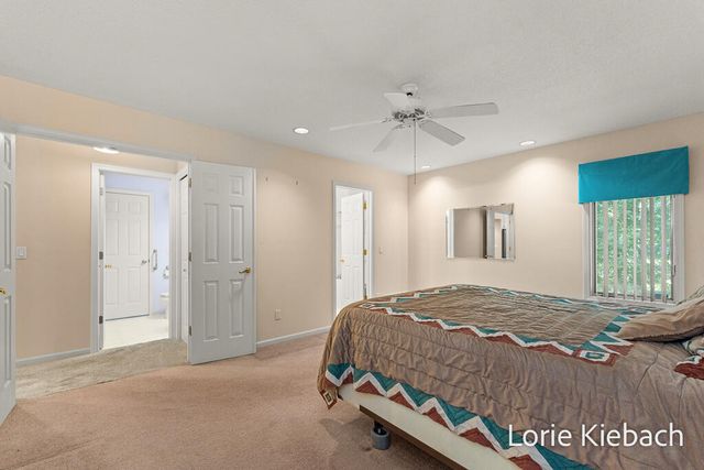 11940 Lakeshore Avenue, Grand Haven, MI 49417