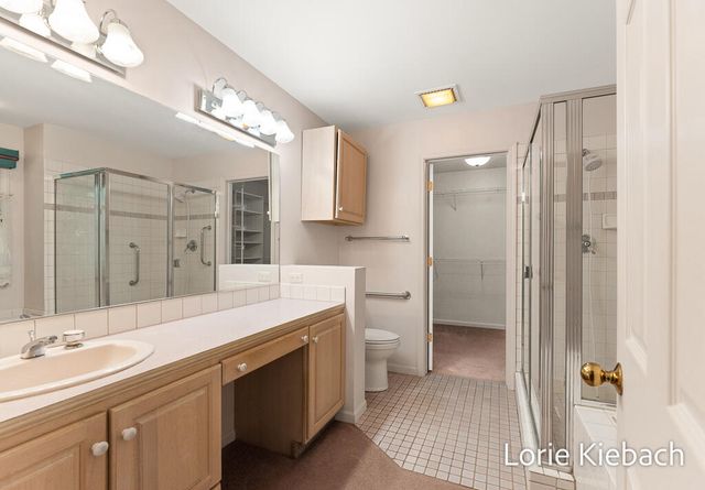 11940 Lakeshore Avenue, Grand Haven, MI 49417
