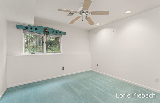 11940 Lakeshore Avenue, Grand Haven, MI 49417