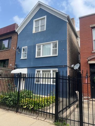 2214 W Erie Street, Chicago, IL 60612