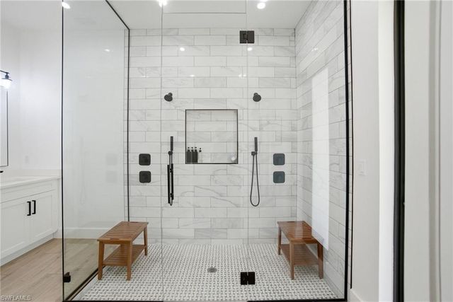 522 31st ST SW, Naples, FL 34117