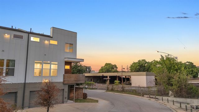 1510 N Washington Avenue 703, Dallas, TX 75204