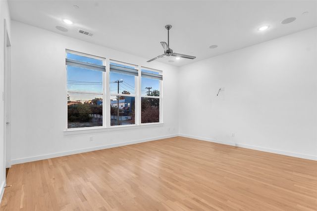 1510 N Washington Avenue 703, Dallas, TX 75204