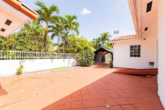 41 Campina Court, Coral Gables, FL 33134