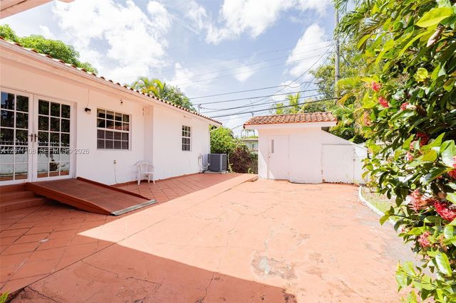 41 Campina Court, Coral Gables, FL 33134