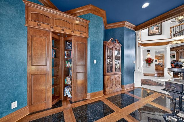 27499 Franklin Road, Wright City, MO 63390